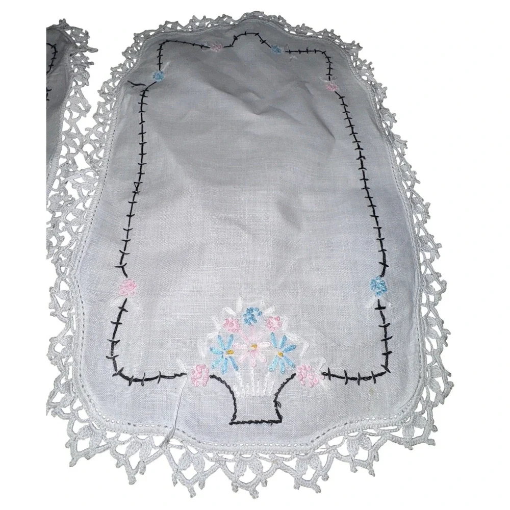 Vintage Lot 5 Hand Embroidered Table Linens Doilies Floral Needlework Lace